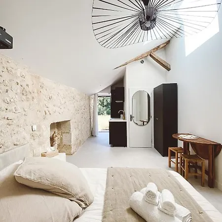 *NEW* La Parenthèse : joli studio avec terrasse Valeuil Esterno foto